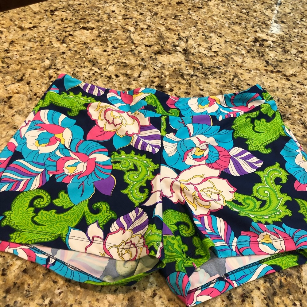 Resort style shorts
